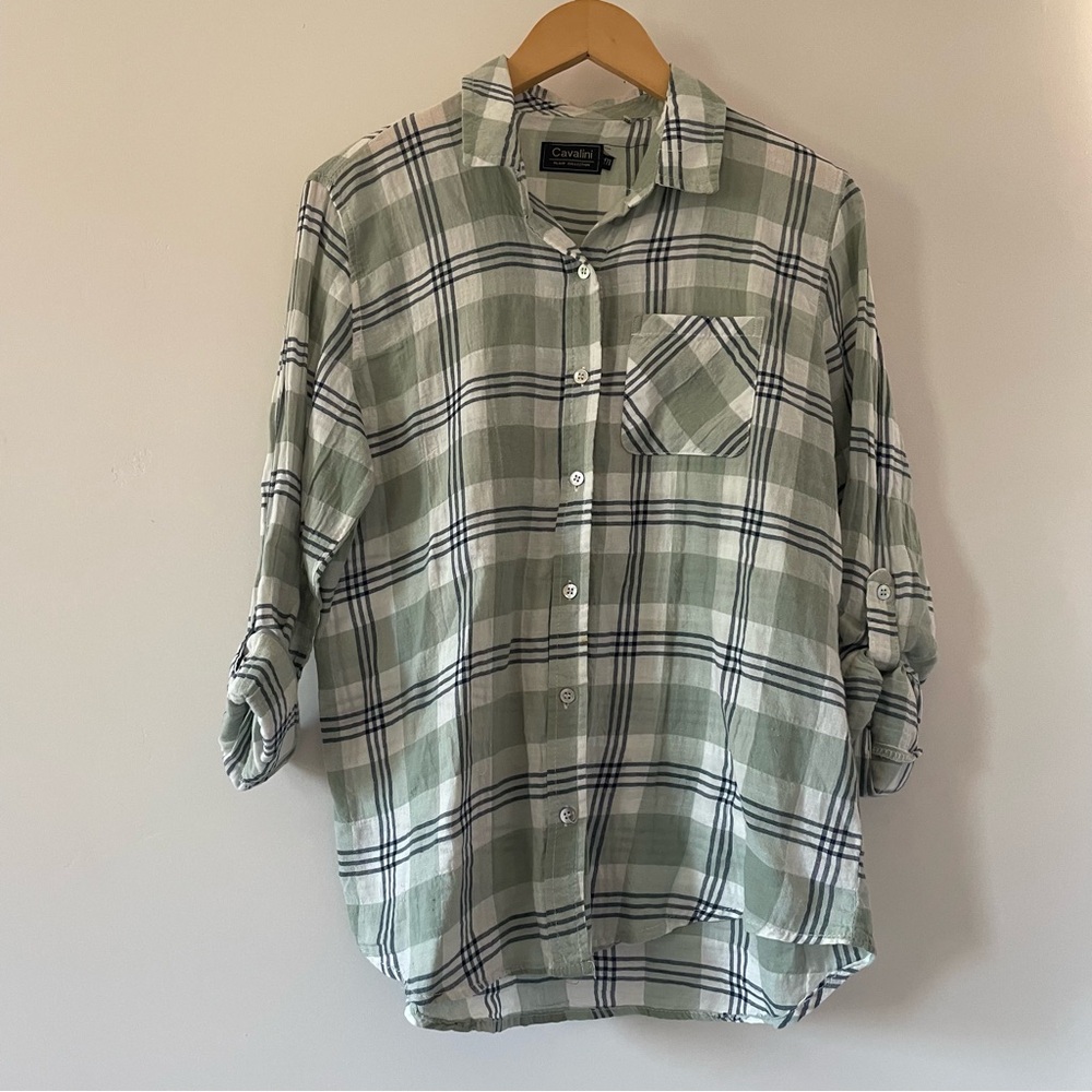 Cavalini Casual Button Down Shirt in Green with Timeless Style